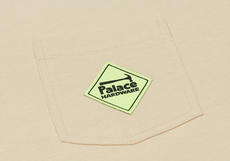 Camel Palace Hardware Pocket T-Shirt T-Shirts | UC97-M1-JP