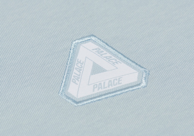 Chill Blue Palace Sofar T-Shirt T-Shirts | HH90-T0-SB