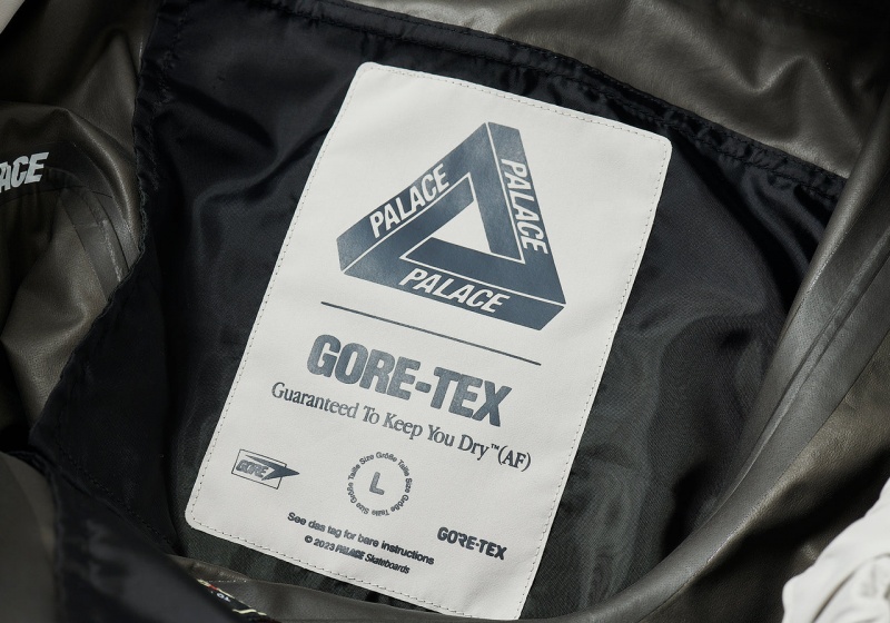 Stone Palace Gore-Tex R-Tek Cargo Short Shorts | OG46-K8-CA